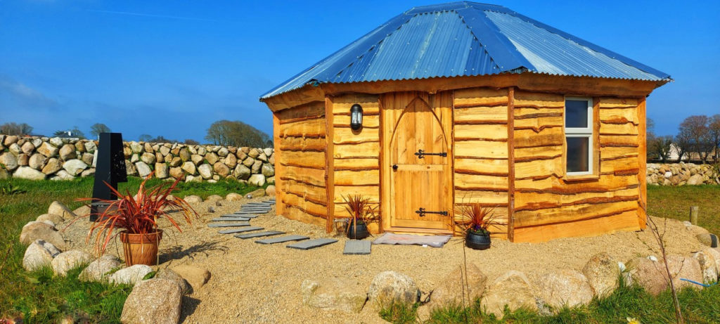 Kingfisher Log Cabin